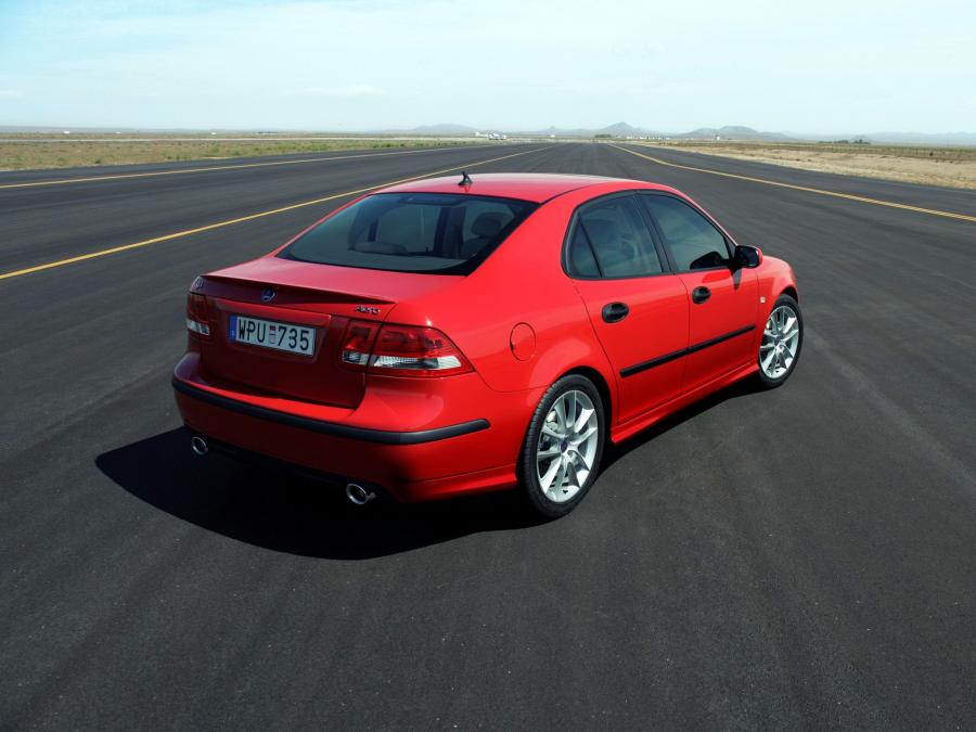  Saab 9-3 Aero Sport Sedan 2002 года  (фото 6 из 16)